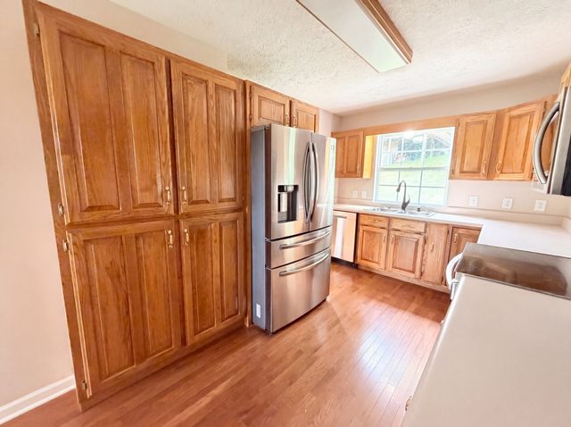 2011 Wild Cherry Dr, Lewisburg, TN 37091