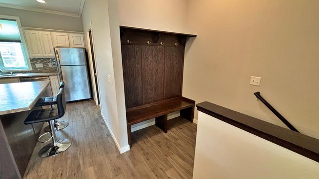 2157 Rolling Green Lane, North Mankato, MN 56003