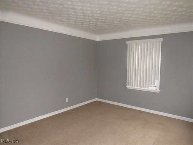 21102 Raymond Street, Maple Heights, OH 44137