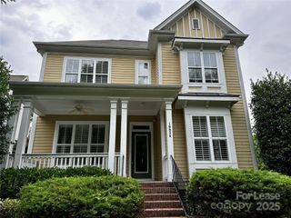 16824 Summers Walk Boulevard, Davidson, NC 28036