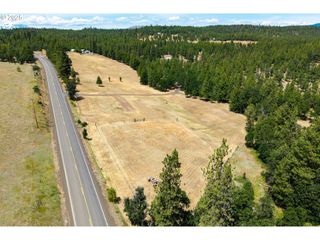 2039 Glenwood Hwy 1-3, Goldendale, WA 98620