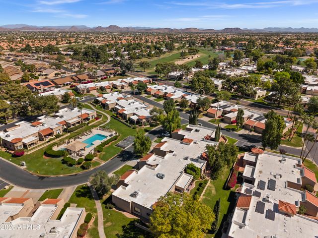 9827 W TOPEKA Drive, Peoria, AZ 85382