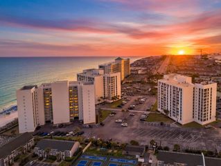 900 Gulf Shore Drive UNIT 3042, Destin, FL 32541