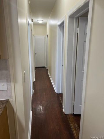 169 Tibbetts Road 1st Fl, Yonkers, NY 10705