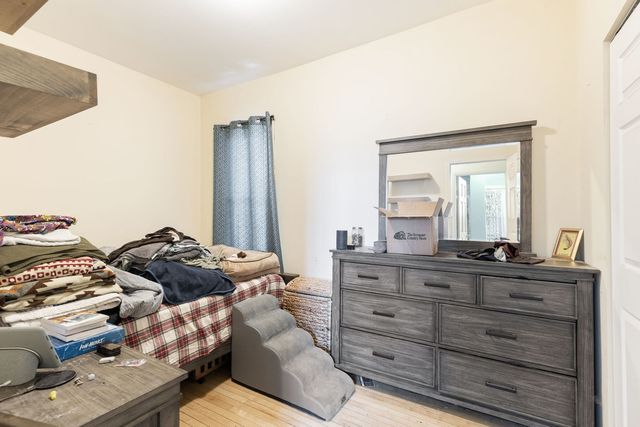 2419 W Augusta Boulevard, Chicago, IL 60622