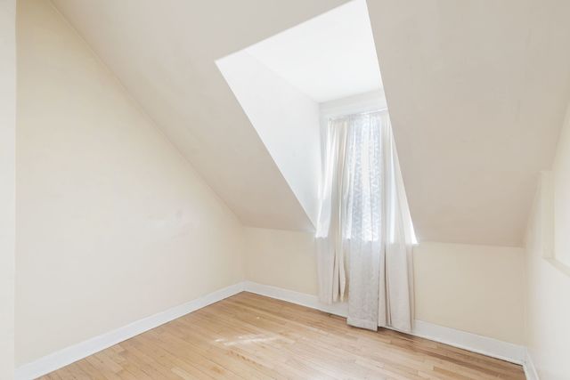 2419 W Augusta Boulevard, Chicago, IL 60622