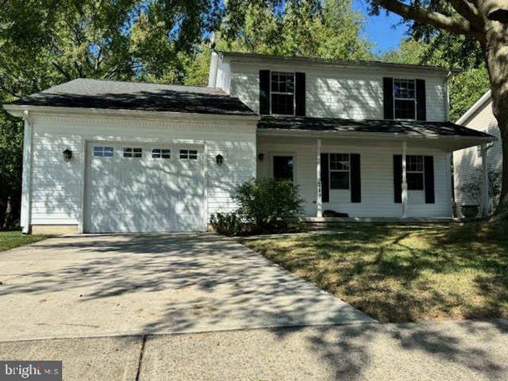 219 N CAROLINE PL, Dover, DE 19904