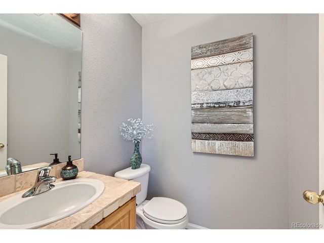 9780 E Florida Pl, Aurora, CO 80247