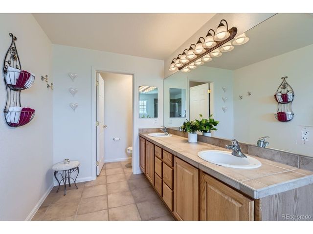 9780 E Florida Pl, Aurora, CO 80247