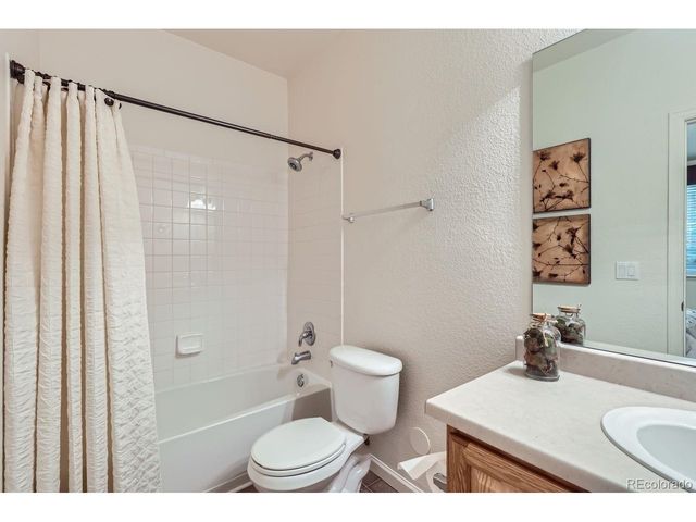 9780 E Florida Pl, Aurora, CO 80247