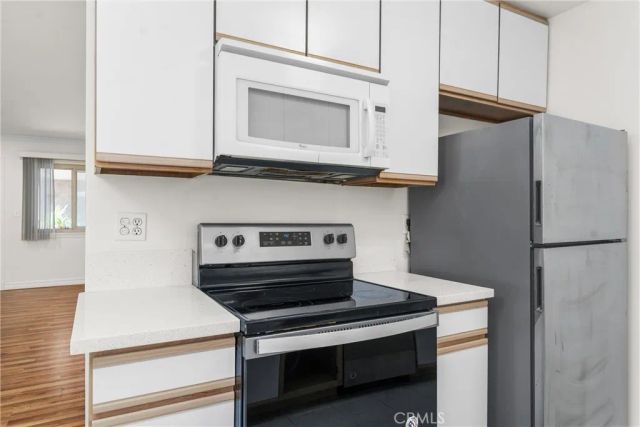 8650 Belford Avenue 116A, Los Angeles, CA 90045