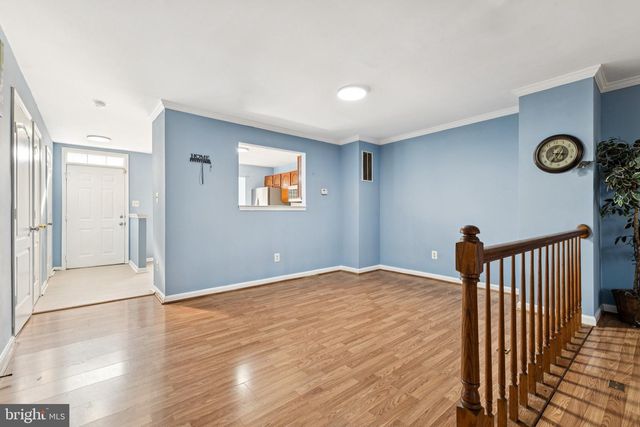 2740 BRIER POND CIR, Woodbridge, VA 22191