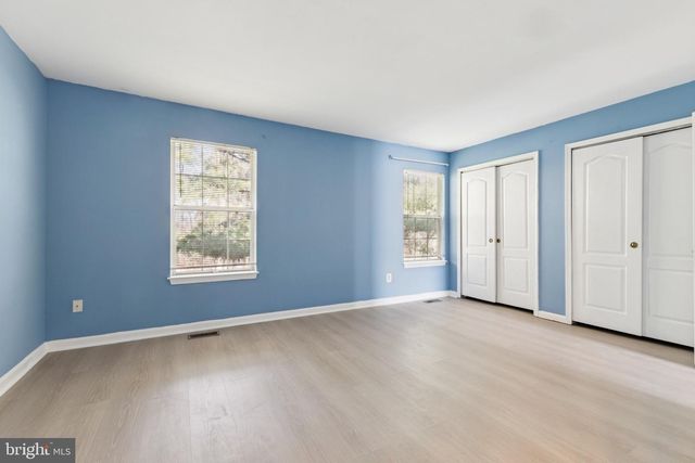 2740 BRIER POND CIR, Woodbridge, VA 22191