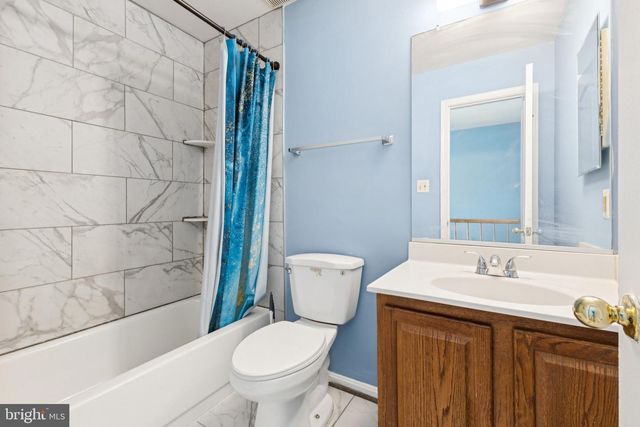 2740 BRIER POND CIR, Woodbridge, VA 22191