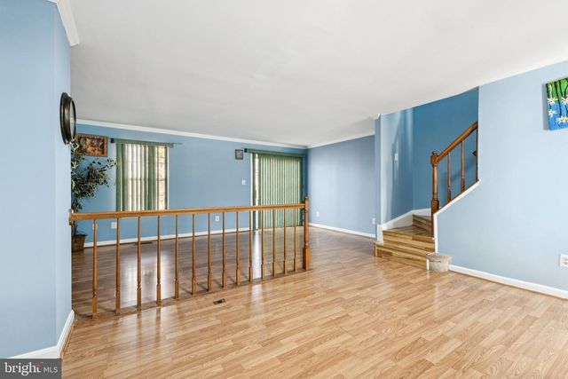 2740 BRIER POND CIR, Woodbridge, VA 22191