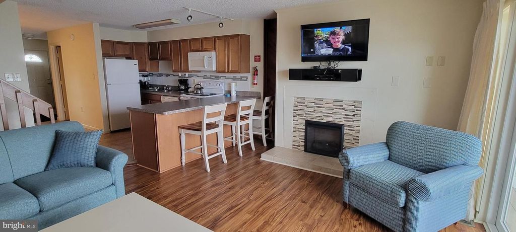 UB-4P2 WK40 OCEAN HIGH CM 32ND STREET EXTENDED, Ocean City, MD 21842