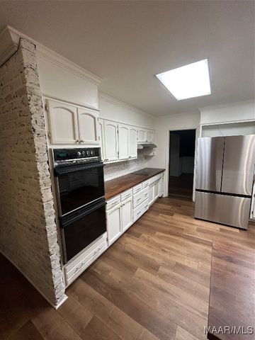 1701 Croom Drive, Montgomery, AL 36106