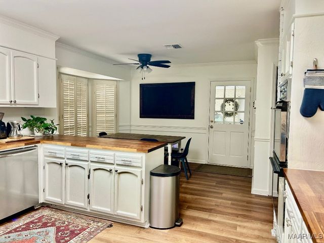 1701 Croom Drive, Montgomery, AL 36106