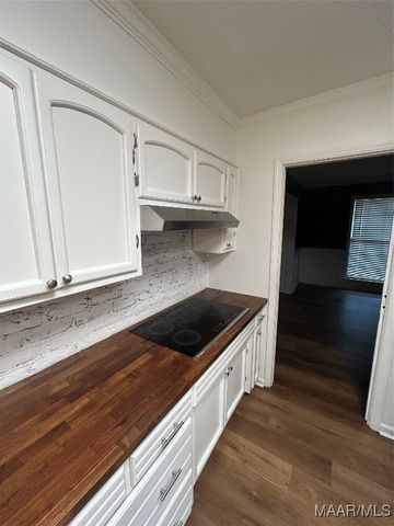 1701 Croom Drive, Montgomery, AL 36106