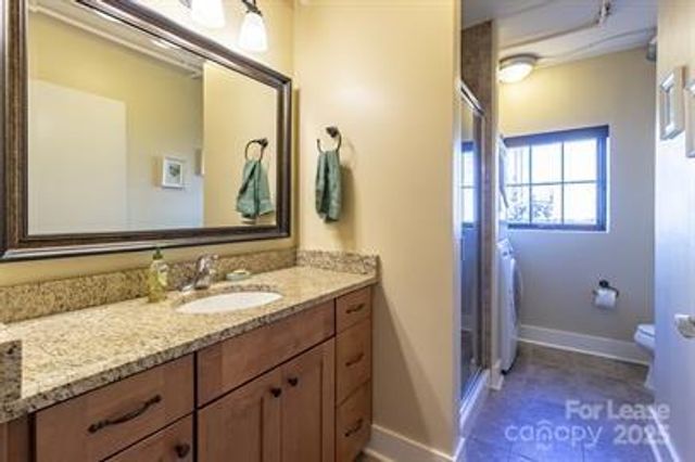 715 N Graham Street, Charlotte, NC 28202