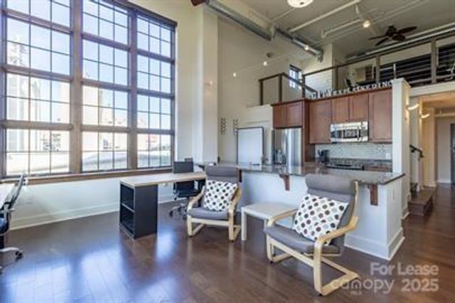 715 N Graham Street, Charlotte, NC 28202
