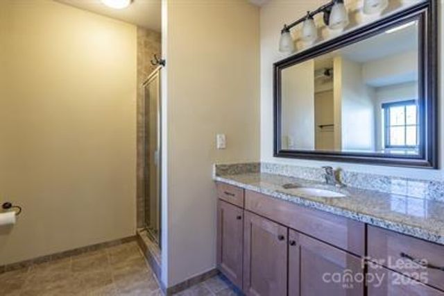 715 N Graham Street, Charlotte, NC 28202