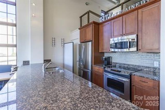 715 N Graham Street, Charlotte, NC 28202
