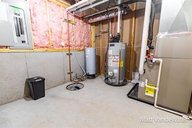 6771 E Four Seasons Drive, Newaygo, MI 49337