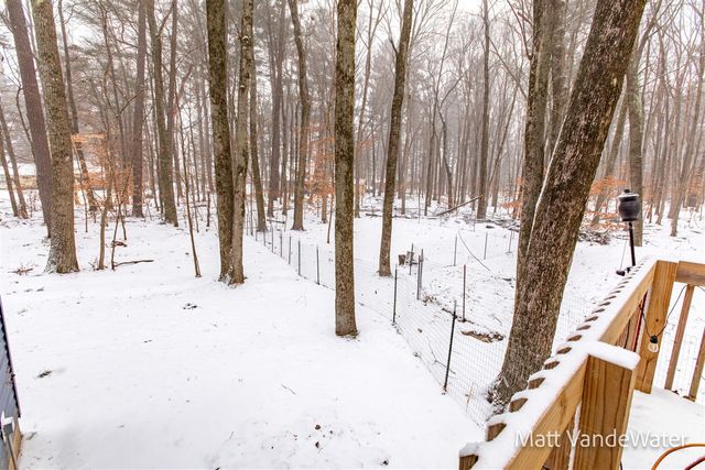 6771 E Four Seasons Drive, Newaygo, MI 49337