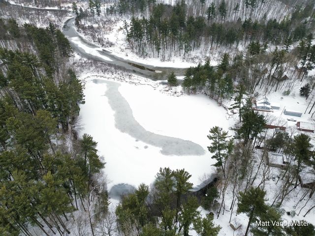 6771 E Four Seasons Drive, Newaygo, MI 49337