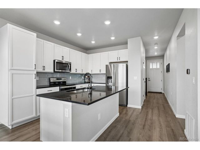 464 Blackfoot St, Superior, CO 80027
