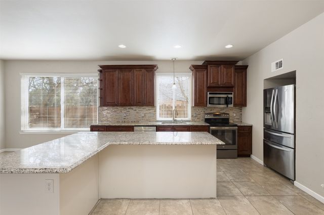 3306 Harbor Pointe Drive, Rowlett, TX 75088