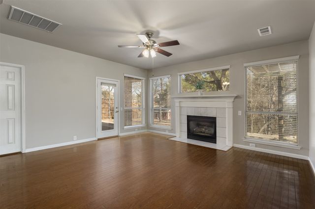 3306 Harbor Pointe Drive, Rowlett, TX 75088