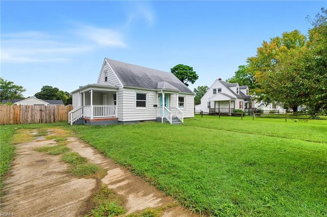 11 Langley AVE, Newport News, VA 23601