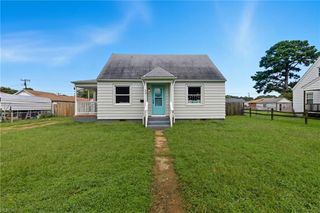 11 Langley AVE, Newport News, VA 23601