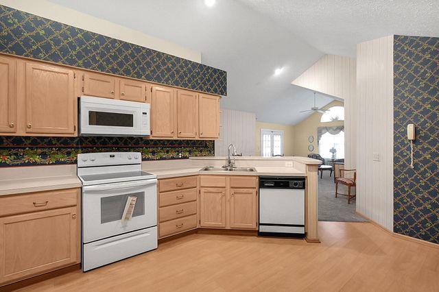 102 Canterbrick Drive, Westerville, OH 43082
