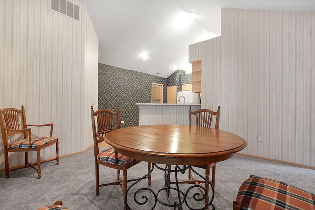 102 Canterbrick Drive, Westerville, OH 43082