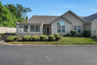 102 Canterbrick Drive, Westerville, OH 43082