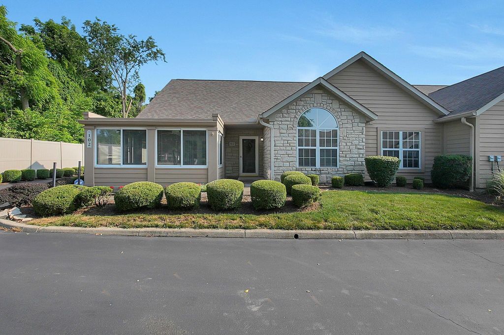 102 Canterbrick Drive, Westerville, OH 43082