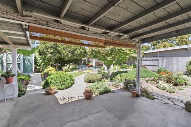 2525 Darwin St, Sacramento, CA 95821