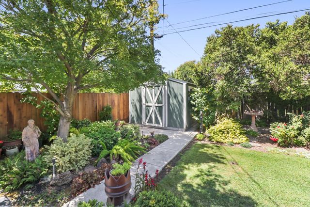2525 Darwin St, Sacramento, CA 95821