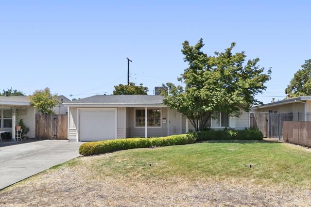 2525 Darwin St, Sacramento, CA 95821