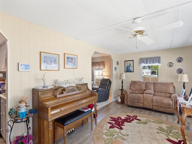 10 SE Iberian Lane, Port St. Lucie, Port St Lucie, FL 34952