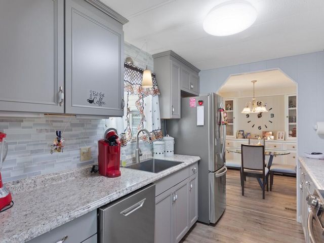 10 SE Iberian Lane, Port St. Lucie, Port St Lucie, FL 34952