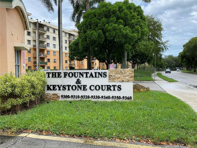 9320 Fontainebleau Blvd 301, Miami, FL 33172