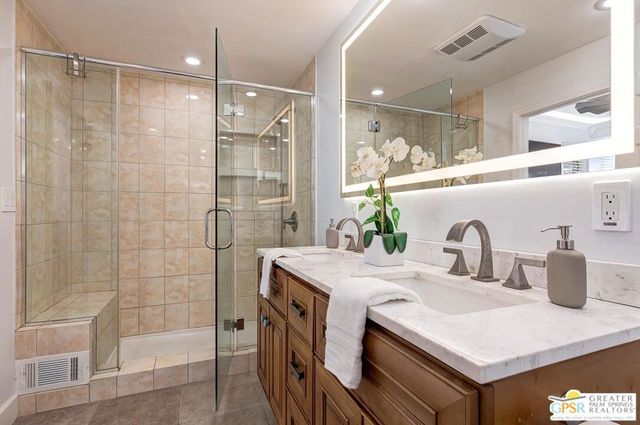 404 E Randolph Street, Glendale, CA 91207