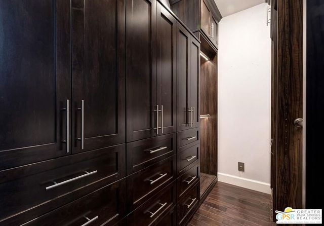 404 E Randolph Street, Glendale, CA 91207