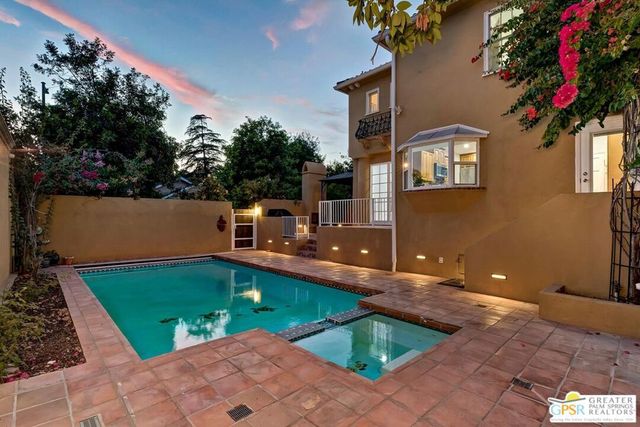 404 E Randolph Street, Glendale, CA 91207