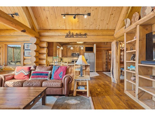 470 Big John Rd, Lyons, CO 80540