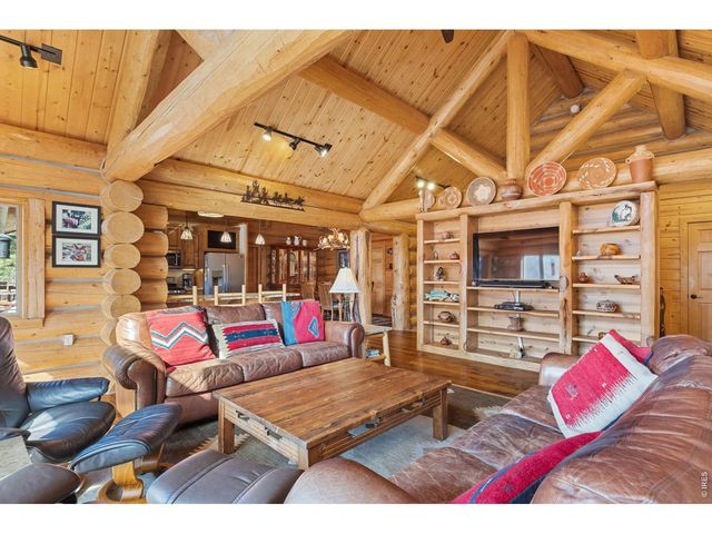 470 Big John Rd, Lyons, CO 80540